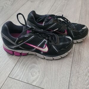 Nike Gortex "Bowerman" Shoes